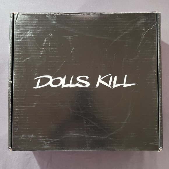 Creepy Crawler Platform Heels - Picture 2 of 7